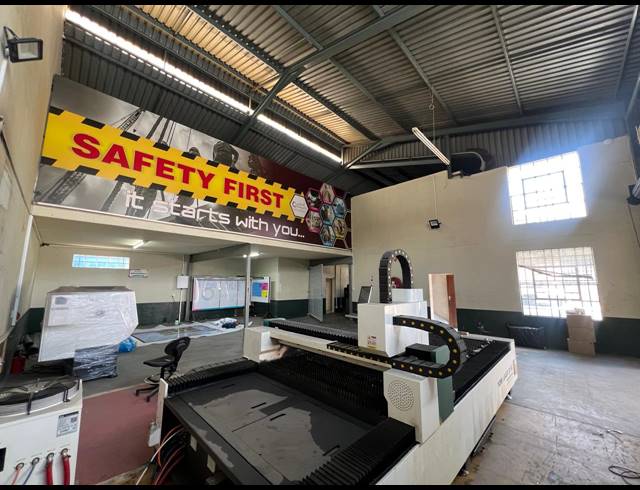 1,500M² FACTORY FOR SALE IN KYA SANDS